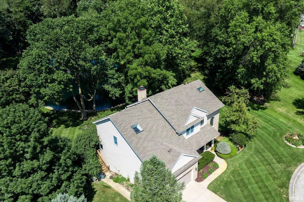 Photo of 51801 Vance Vista Court, South Bend, IN 46628 (MLS # 202613200)