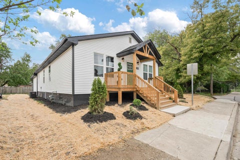Tiny photo for 801 E SUPERIOR Street, Kokomo, IN 46901 (MLS # 202639991)