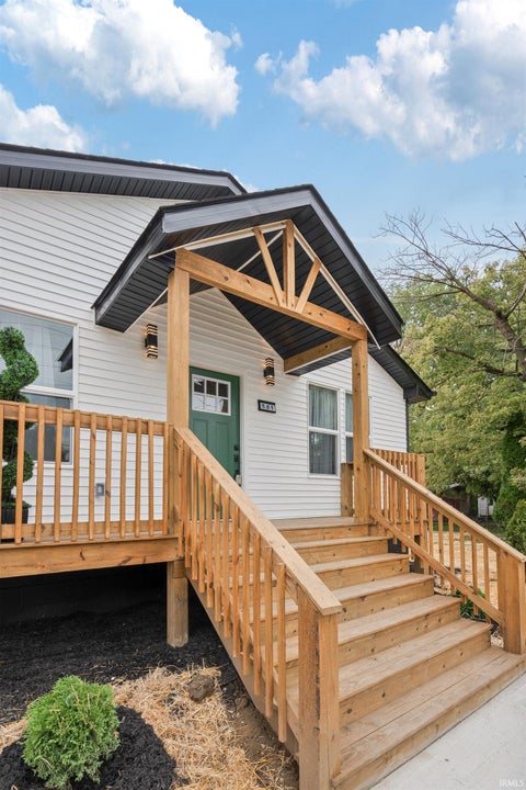 Tiny photo for 801 E SUPERIOR Street, Kokomo, IN 46901 (MLS # 202639991)