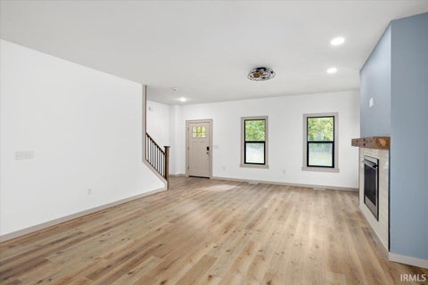 Tiny photo for 603 S 3rd Street, Lafayette, IN 47901 (MLS # 202628527)