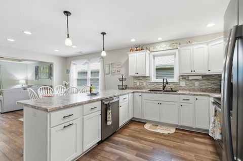 Tiny photo for 503 Williamson Circle, Angola, IN 46703 (MLS # 202614653)