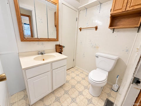 Tiny photo for 654 N State Road 29 Highway, Michigantown, IN 46057 (MLS # 202642995)