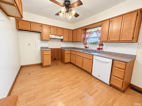 Tiny photo for 654 N State Road 29 Highway, Michigantown, IN 46057 (MLS # 202642995)