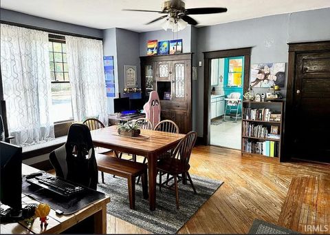Tiny photo for 624 Jefferson Street, Rochester, IN 46975 (MLS # 202538600)