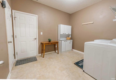 Tiny photo for 5404 W Cobblestone Street, Bloomington, IN 47403 (MLS # 202639412)