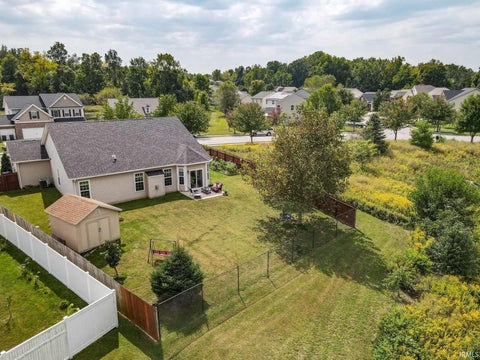 Tiny photo for 5404 W Cobblestone Street, Bloomington, IN 47403 (MLS # 202639412)