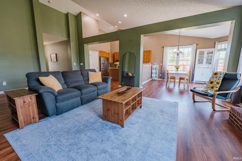 Tiny photo for 5404 W Cobblestone Street, Bloomington, IN 47403 (MLS # 202639412)