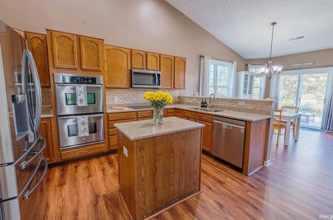 Tiny photo for 5404 W Cobblestone Street, Bloomington, IN 47403 (MLS # 202639412)