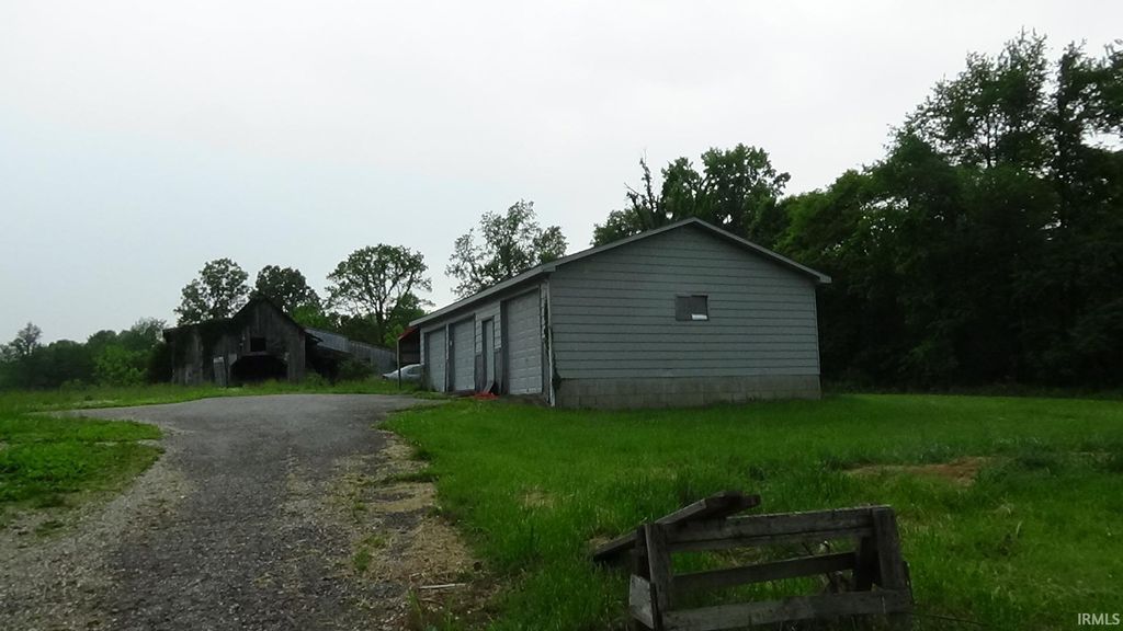 Photo of 10277 HWy 50 W Hwy 50 Highway, Bedford, IN 47421 (MLS # 202618733)