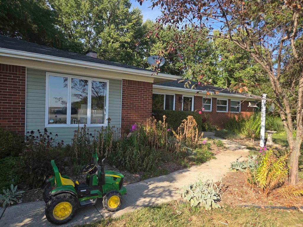 Photo of 6360 IN 26 Road, Frankfort, IN 46041 (MLS # 202537412)