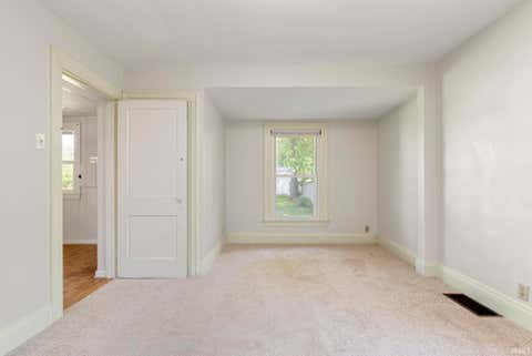 Tiny photo for 1818 Leer Street, South Bend, IN 46613 (MLS # 202625521)
