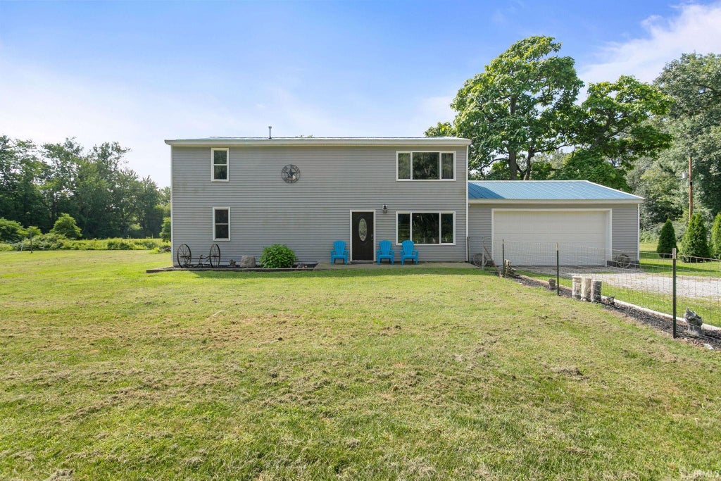 Photo of 10374 Douglas Road, Osceola, IN 46561 (MLS # 202636069)