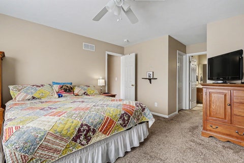 Tiny photo for 51665 Sandelwood Court, Granger, IN 46530 (MLS # 202627484)