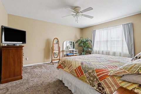 Tiny photo for 51665 Sandelwood Court, Granger, IN 46530 (MLS # 202627484)