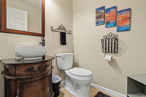 Tiny photo for 51665 Sandelwood Court, Granger, IN 46530 (MLS # 202627484)