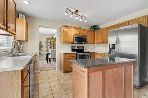 Tiny photo for 51665 Sandelwood Court, Granger, IN 46530 (MLS # 202627484)