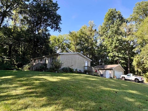 Tiny photo for 2205 Philippa Street, South Bend, IN 46613 (MLS # 202637986)