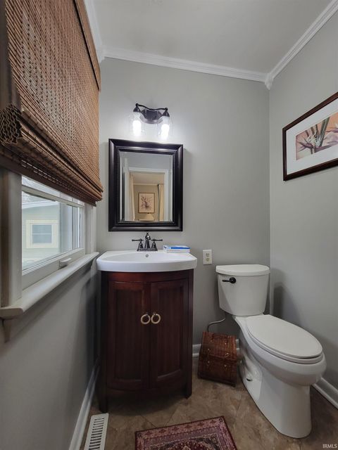 Tiny photo for 514 ALLEN Drive, Sweetser, IN 46987 (MLS # 202546290)