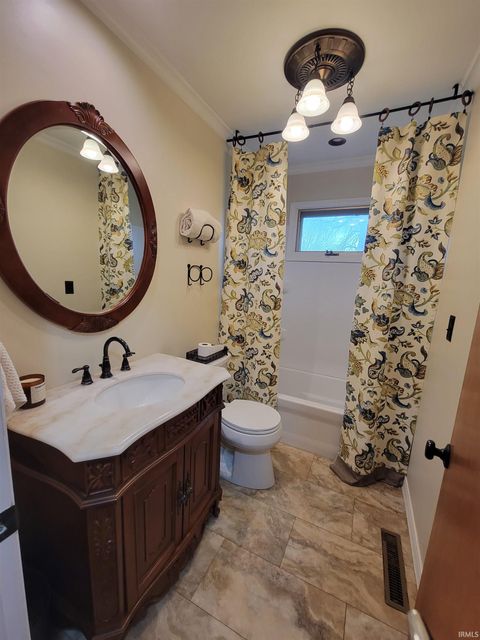 Tiny photo for 514 ALLEN Drive, Sweetser, IN 46987 (MLS # 202546290)