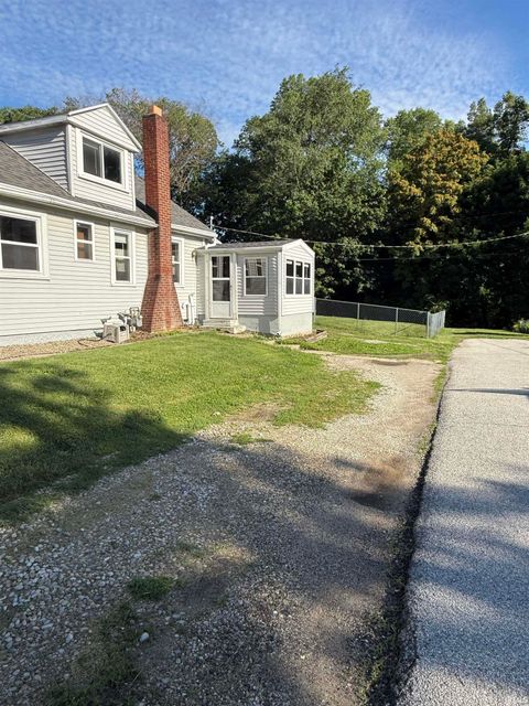 Tiny photo for 48 Mckinstry Avenue, Peru, IN 46970 (MLS # 202624736)