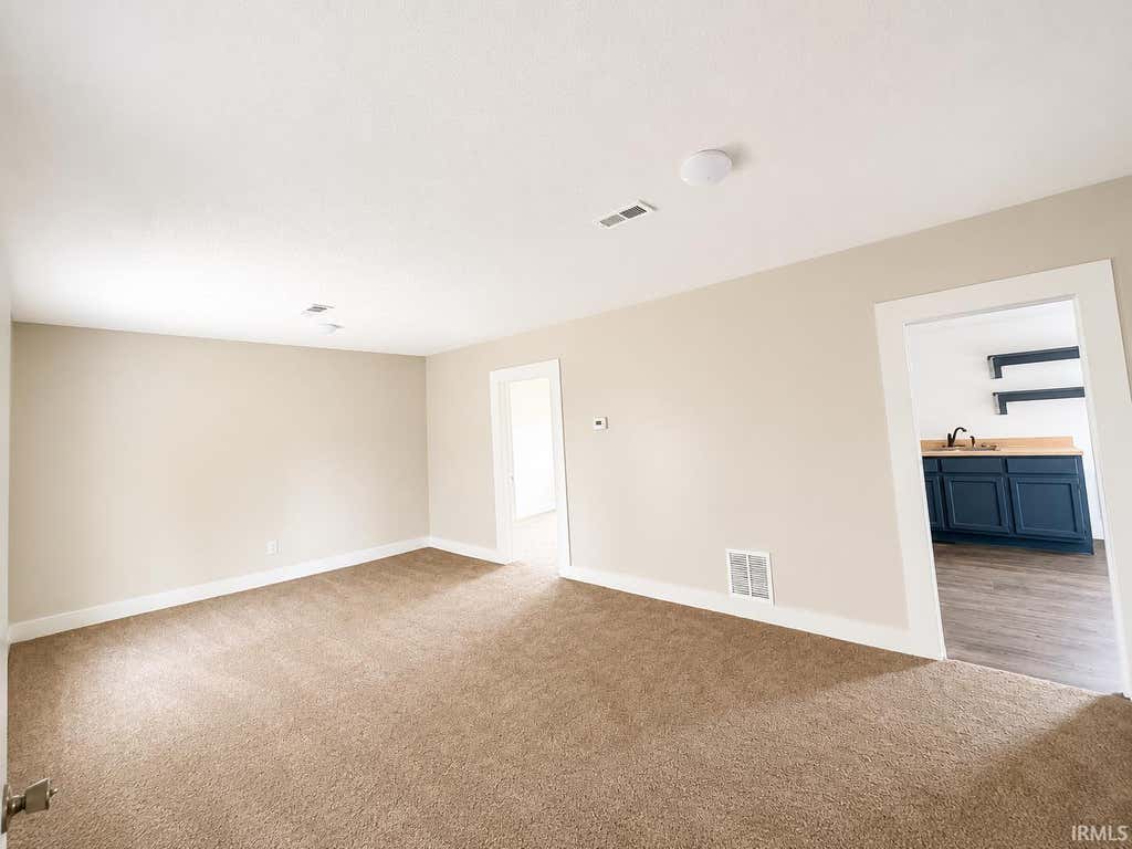 Photo of 825 Oak Street, Tipton, IN 46072 (MLS # 202630479)