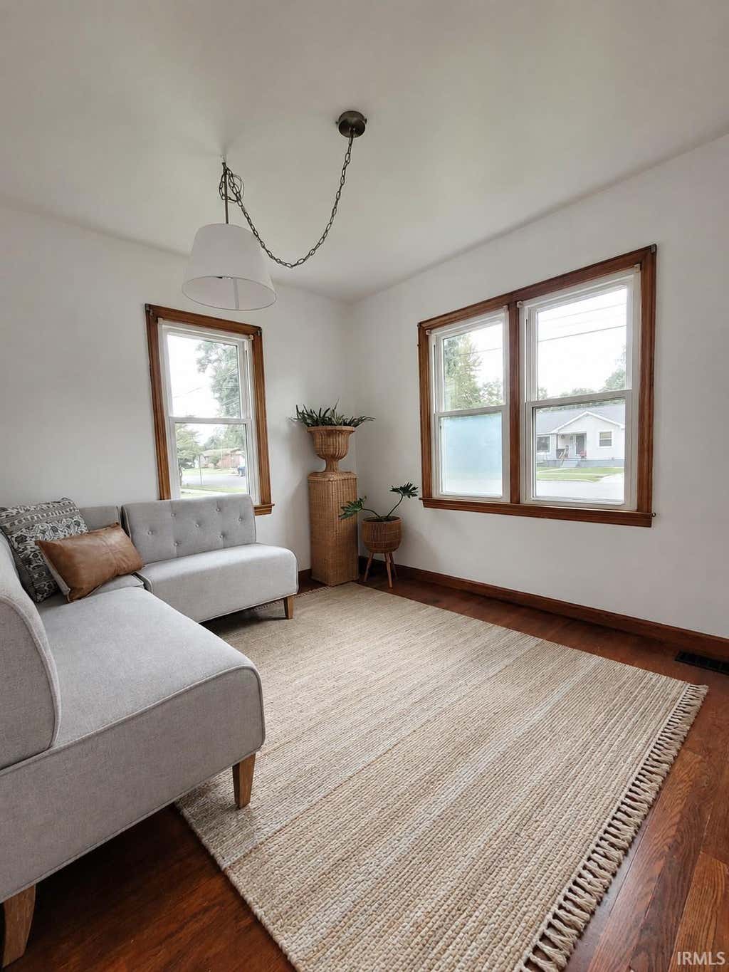Photo of 328 W Sixth Street, Mount Vernon, IN 47620 (MLS # 202628675)
