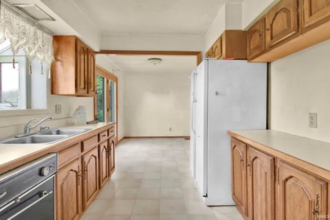 Tiny photo for 3804 CARMELITA Boulevard, Kokomo, IN 46901 (MLS # 202635501)