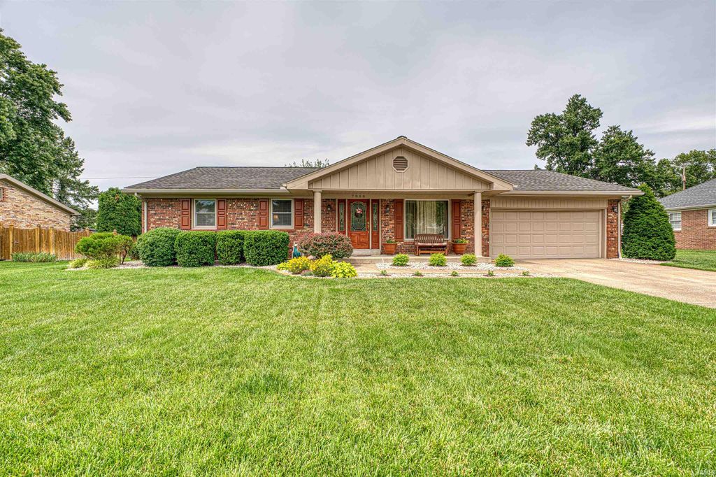 Photo of 7888 Meadow Lane, Newburgh, IN 47630 (MLS # 202620776)