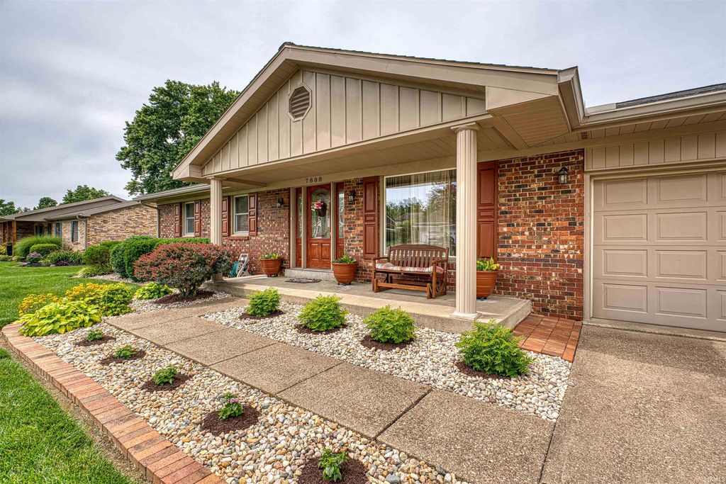 Photo of 7888 Meadow Lane, Newburgh, IN 47630 (MLS # 202620776)