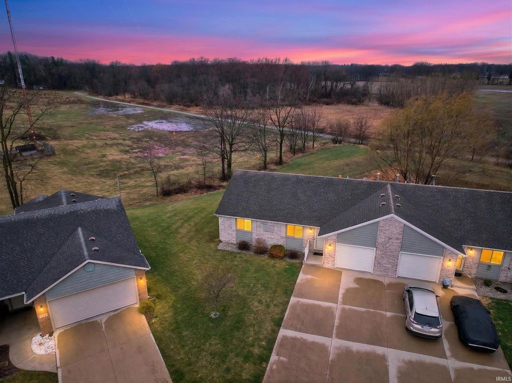 Photo of 817 Katarina Court, Kendallville, IN 46755 (MLS # 202608202)