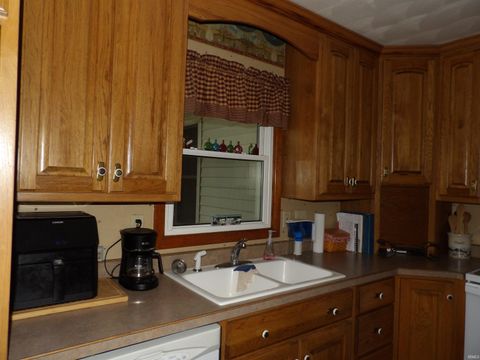 Tiny photo for 5748 S 700 EAST Road, Walton, IN 46994 (MLS # 202630310)