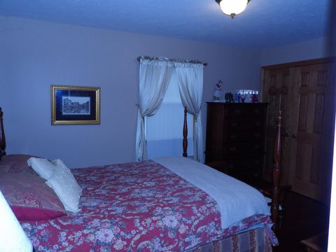 Tiny photo for 5748 S 700 EAST Road, Walton, IN 46994 (MLS # 202630310)