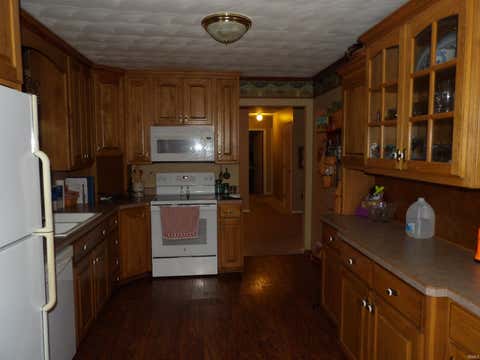 Tiny photo for 5748 S 700 EAST Road, Walton, IN 46994 (MLS # 202630310)