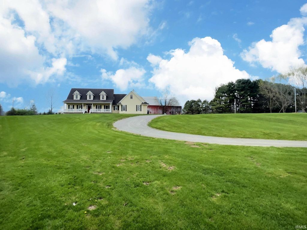 Photo of 19003 N State Road 1, Spencerville, IN 46788 (MLS # 202612951)