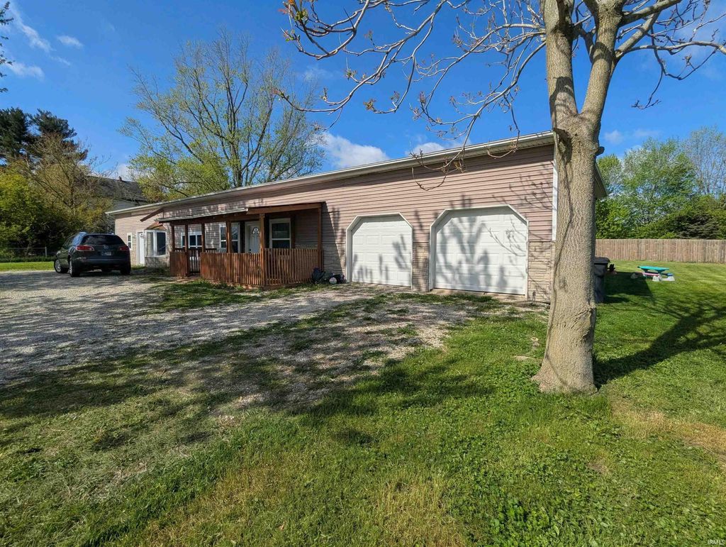 Photo of 18189 State Road 331, Tippecanoe, IN 46570 (MLS # 202616337)