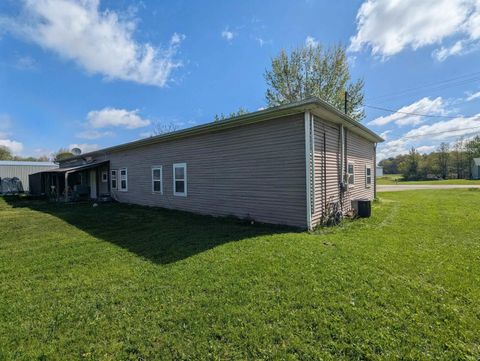 Tiny photo for 18189 State Road 331, Tippecanoe, IN 46570 (MLS # 202616337)