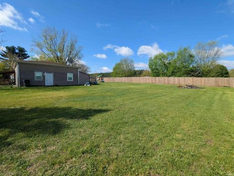 Tiny photo for 18189 State Road 331, Tippecanoe, IN 46570 (MLS # 202616337)