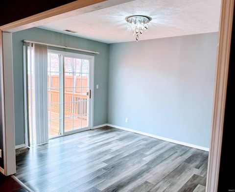 Tiny photo for 324 Persimmon Trail, Lafayette, IN 47909 (MLS # 202531673)