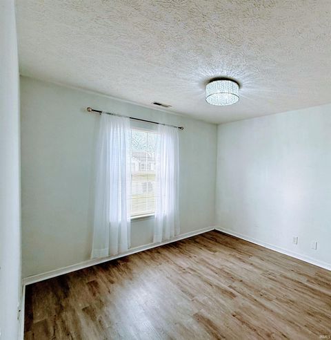 Tiny photo for 324 Persimmon Trail, Lafayette, IN 47909 (MLS # 202531673)