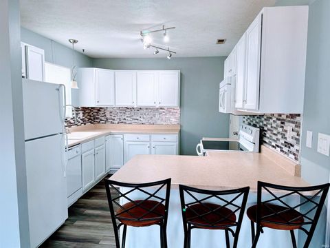 Tiny photo for 324 Persimmon Trail, Lafayette, IN 47909 (MLS # 202531673)