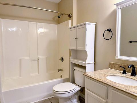 Tiny photo for 324 Persimmon Trail, Lafayette, IN 47909 (MLS # 202531673)