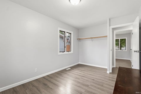 Tiny photo for 6015 Landsdowne Drive, Fort Wayne, IN 46816 (MLS # 202624861)