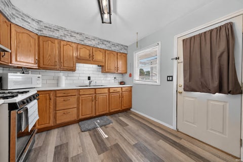 Tiny photo for 605 MAUMEE Drive, Kokomo, IN 46902 (MLS # 202642345)