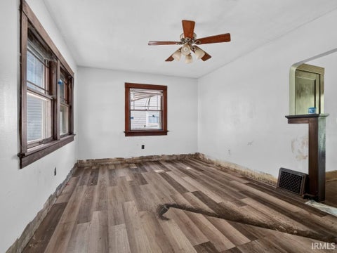 Tiny photo for 2121 Cass Street, Fort Wayne, IN 46808 (MLS # 202635193)