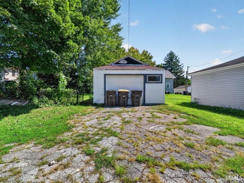 Tiny photo for 2121 Cass Street, Fort Wayne, IN 46808 (MLS # 202635193)
