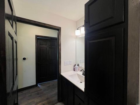 Tiny photo for 814 W Washington Street, Monticello, IN 47960 (MLS # 202627929)