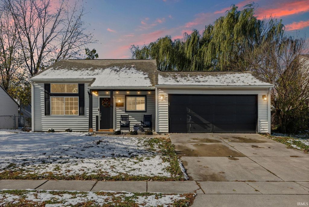 Photo of 3416 Coventry Lane, Lafayette, IN 47909 (MLS # 202545636)