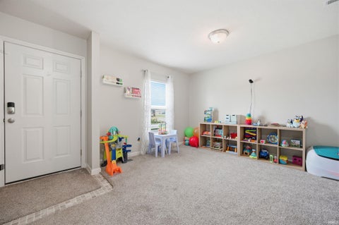 Tiny photo for 1200 E Pittenger Court, Albany, IN 47320 (MLS # 202628565)
