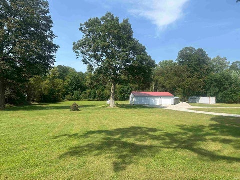 Tiny photo for 10275 E 1075 Road, Galveston, IN 46932 (MLS # 202636079)