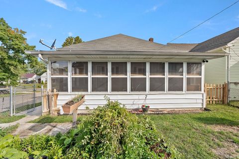 Tiny photo for 2001 George Street, Logansport, IN 46947 (MLS # 202535913)